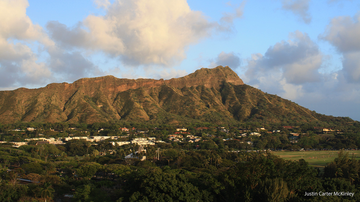 Heavenly Hawaii - Clouds over Diamond Crater, View From Waikiki